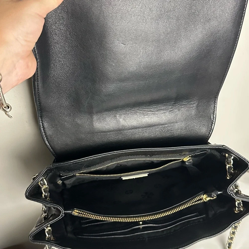 Tory Burch Marion Black Quilted Shoulder Bag with Chain Strap - Picture 4 of 6